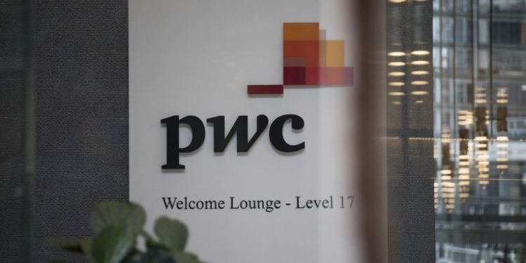 338 работни места ще бъдат съкратени в PwC Австралия, след като компанията загуби основен клиент 1 338 работни места ще бъдат съкратени в PwC Австралия, след като компанията загуби основен клиент