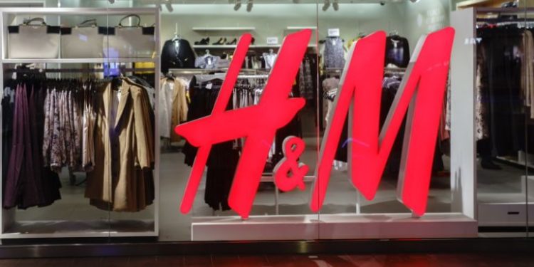 H&M закрива една пета от обектите си в Испания и съкращава 588 служители 1 H&M закрива една пета от обектите си в Испания и съкращава 588 служители