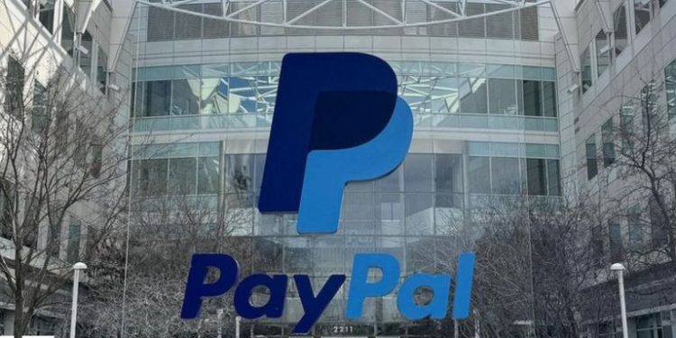 Компанията PayPal планира да намали работната си сила с 9% до края на 2024 г. 1 Компанията PayPal планира да намали работната си сила с 9% до края на 2024 г.