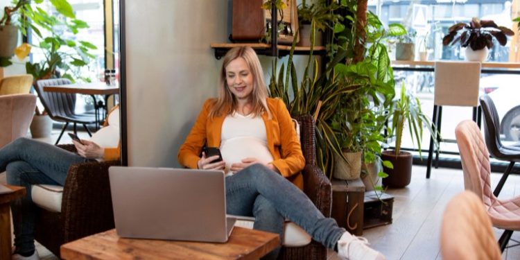 Неограничен отпуск и workation - значение и ползи за работната среда 1 Неограничен отпуск и workation - значение и ползи за работната среда