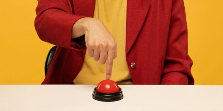 Първи по рода си закон задължава търговски вериги да монтират паник бутони 1 Първи по рода си закон задължава търговски вериги да монтират паник бутони